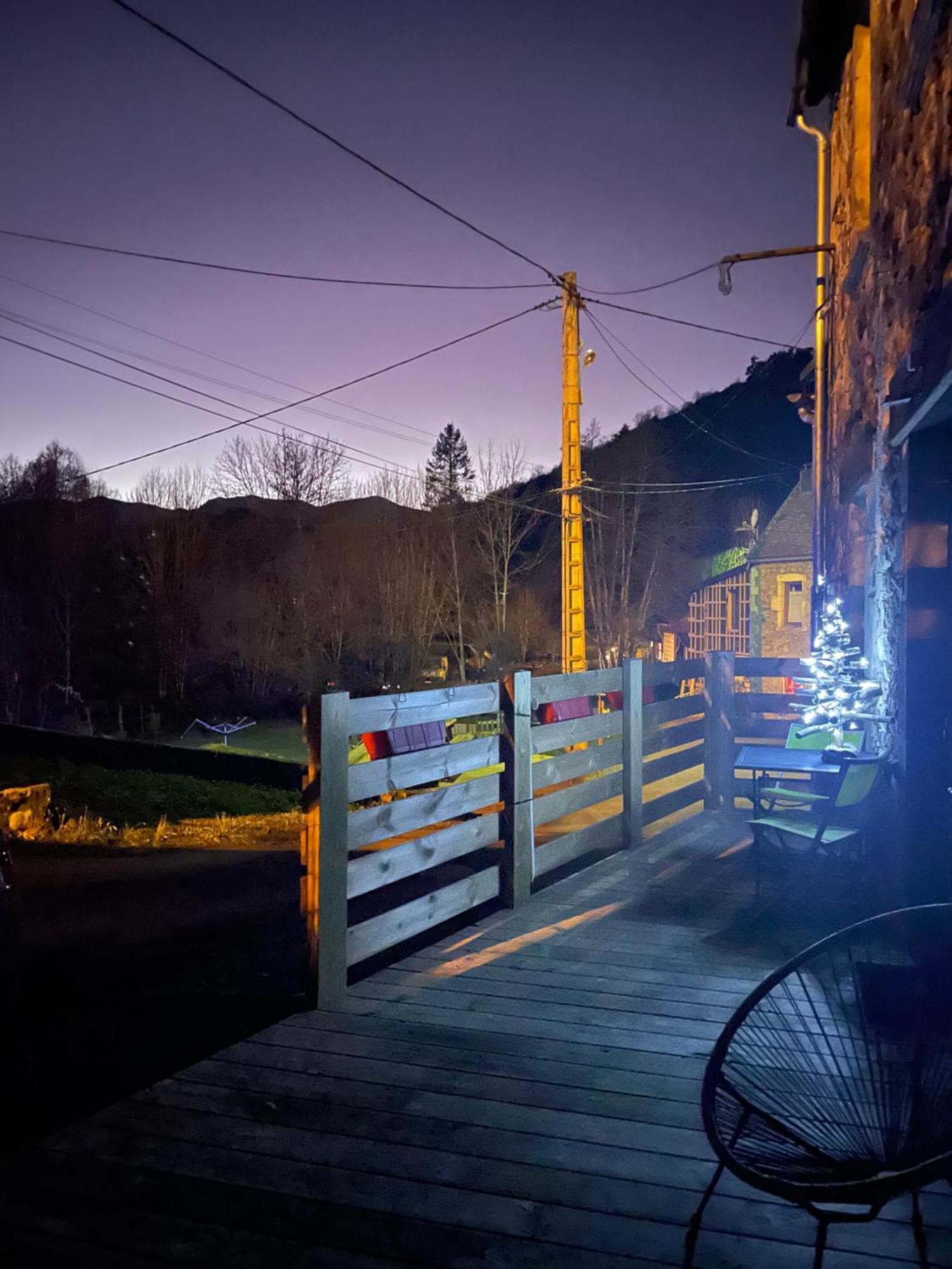 Chez Gaston Leilighet Chambon-sur-Lac Eksteriør bilde